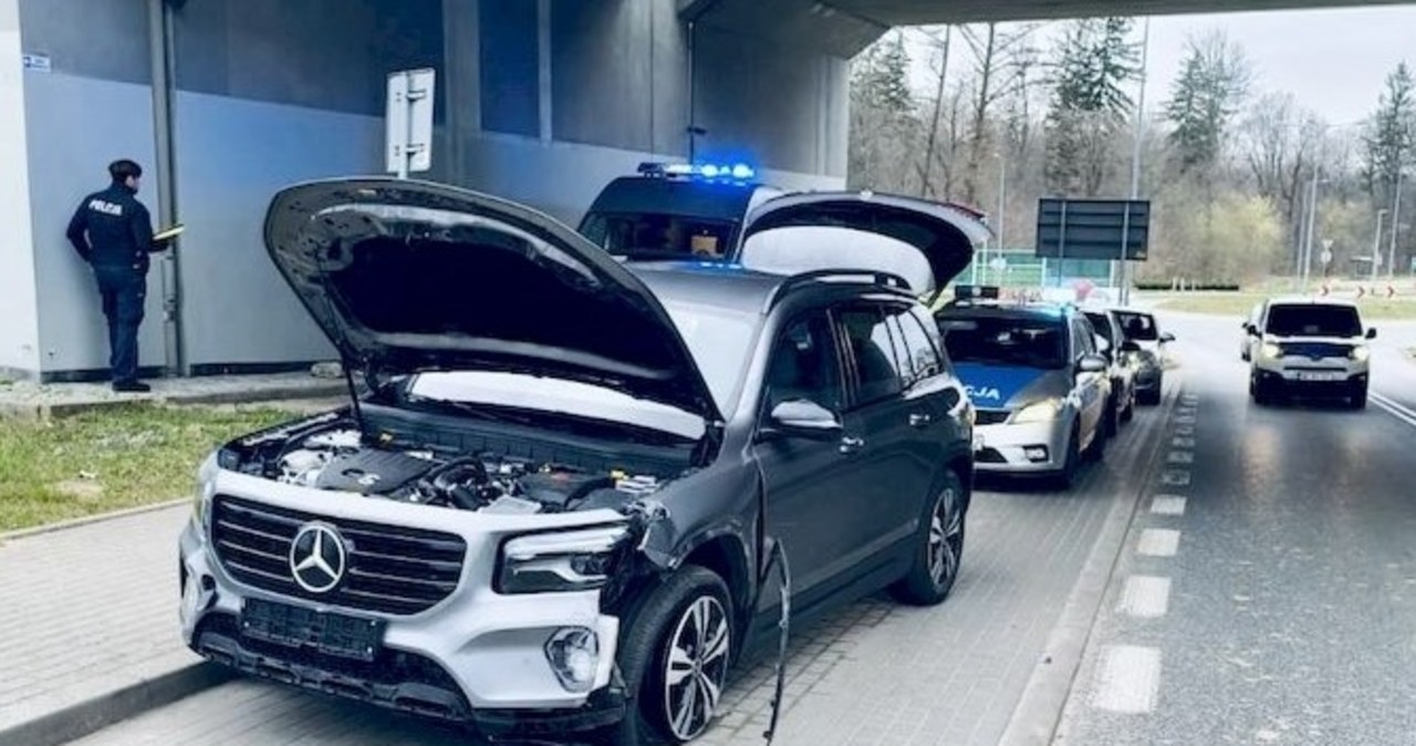 Chciał ukryć się przed policją, o pomoc poprosił mundurowego po służbie