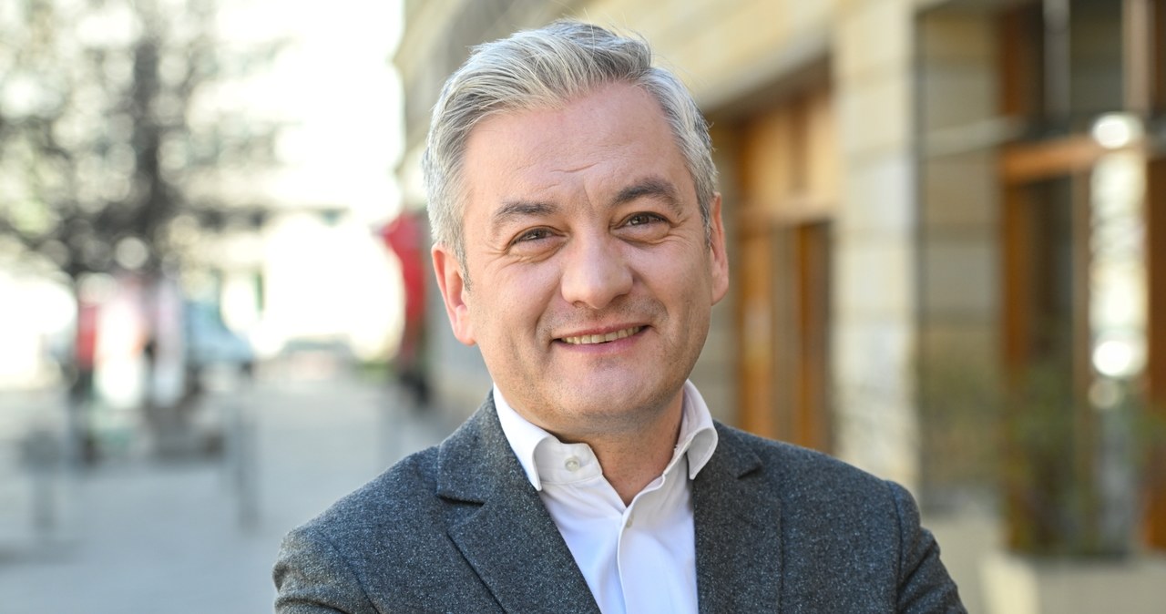 Biedroń: Niech prezydent zażyje pigułkę mądrości