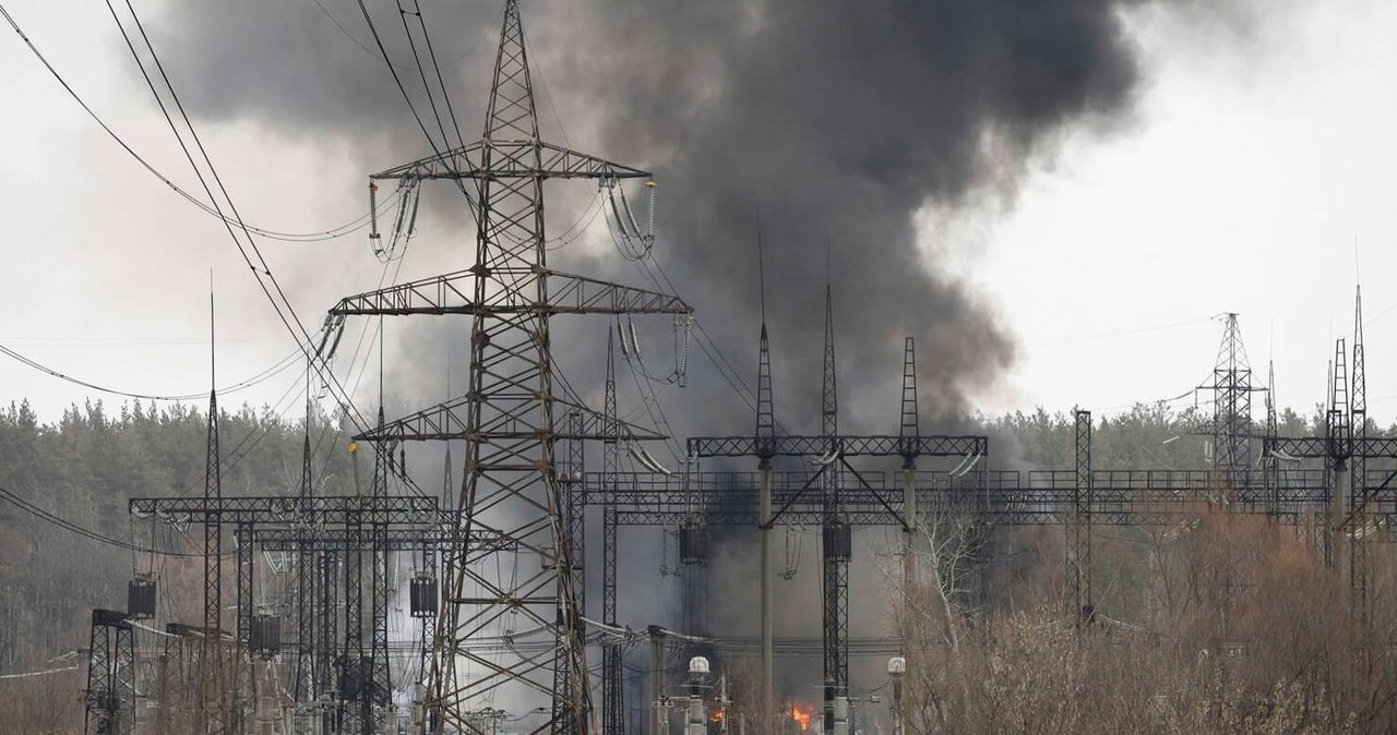 „Nowy wzorzec” rosyjskich ataków na ukraińską sieć energetyczną [RELACJA]