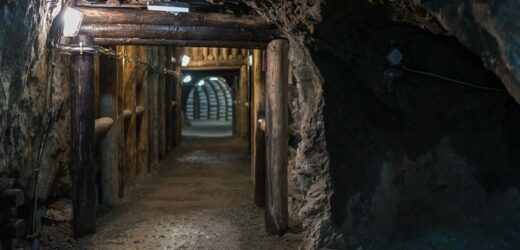 Polska gorączka złota. Ziemia pod miasteczkiem wygląda jak mrowisko