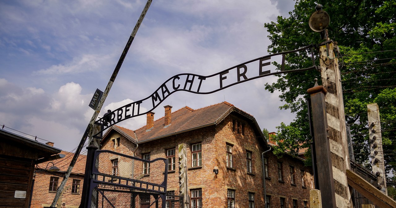 Muzeum Auschwitz planuje wyremontować dach poobozowego bloku