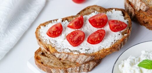 Smaczny, zdrowy i ma dużo białka. Niezbędny w zdrowej i zbilansowanej diecie seniorów
