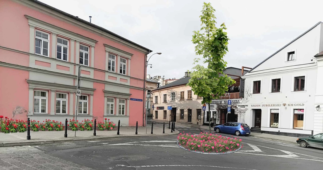 Na Świętoduskiej ubędzie pasów ruchu, przybędzie zieleni