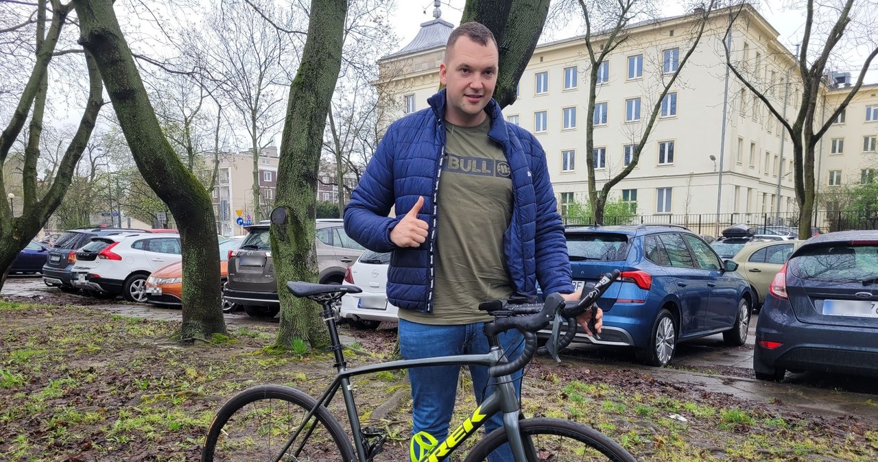Policjant z Warszawy ruszył rowerem do Berlina. Daje sobie na to dwie doby