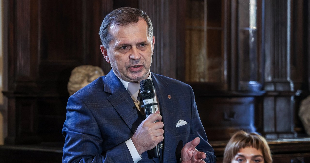 Mazur wycofuje się z kandydowania na prezydenta Krakowa