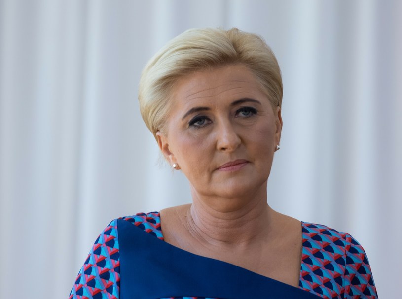 Agata Kornhauser-Duda ikoną mody dla pań 50+. Chodząca inspiracja