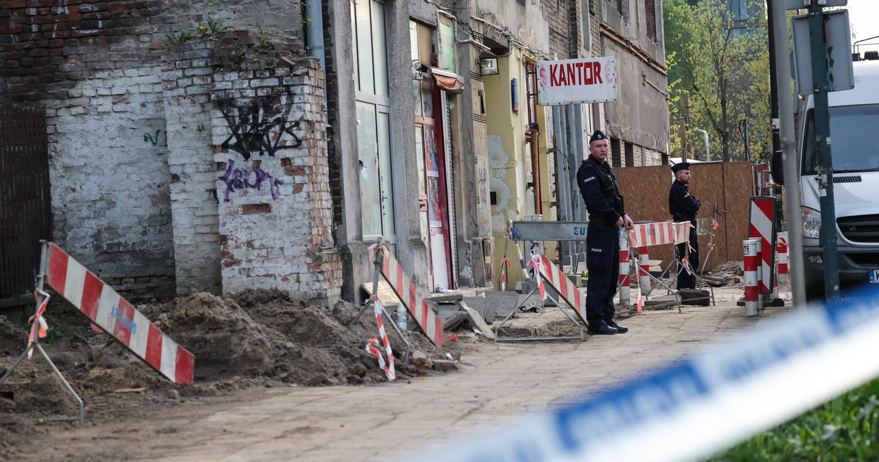 Zarzut poczwórnego zabójstwa dla Ukraińca ws. ciał w warszawskiej kamienicy