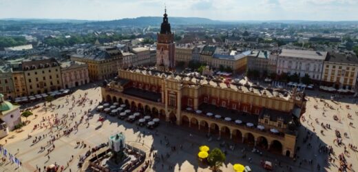 Kolejny punkt na mapie turystycznej Krakowa. Podano datę otwarcia