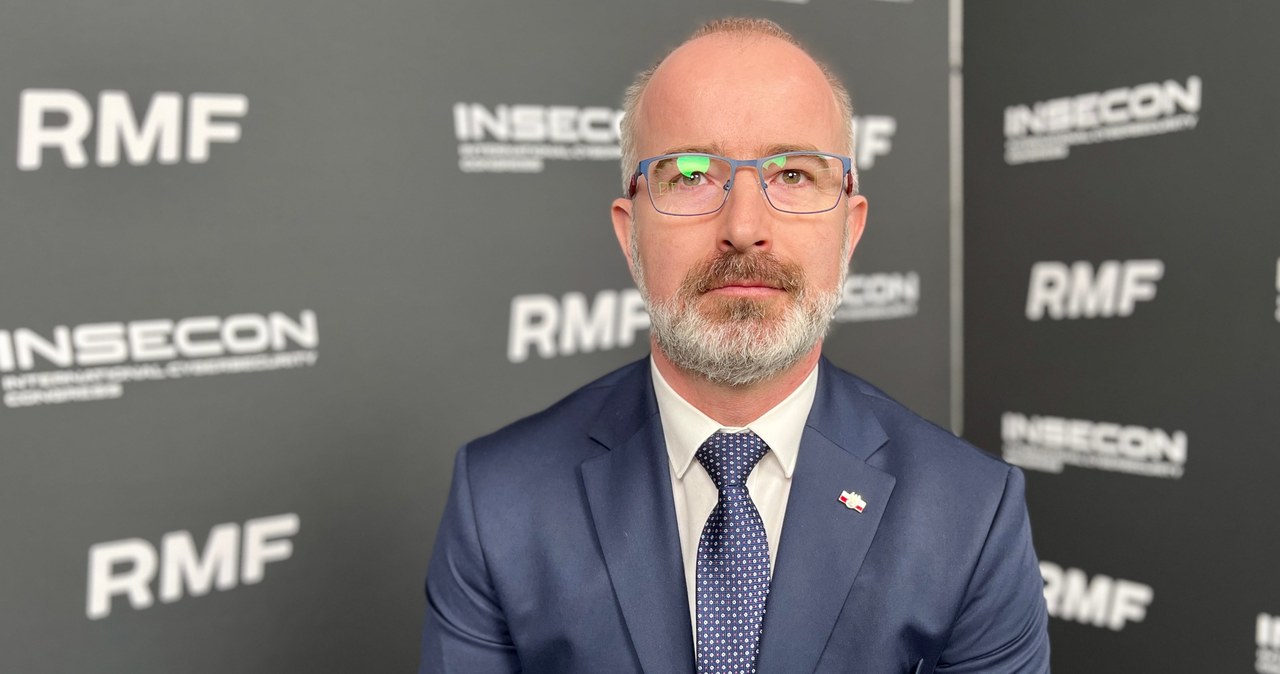 Jak dbać o cyberbezpieczeństwo? Dominik Rozdziałowski z MON