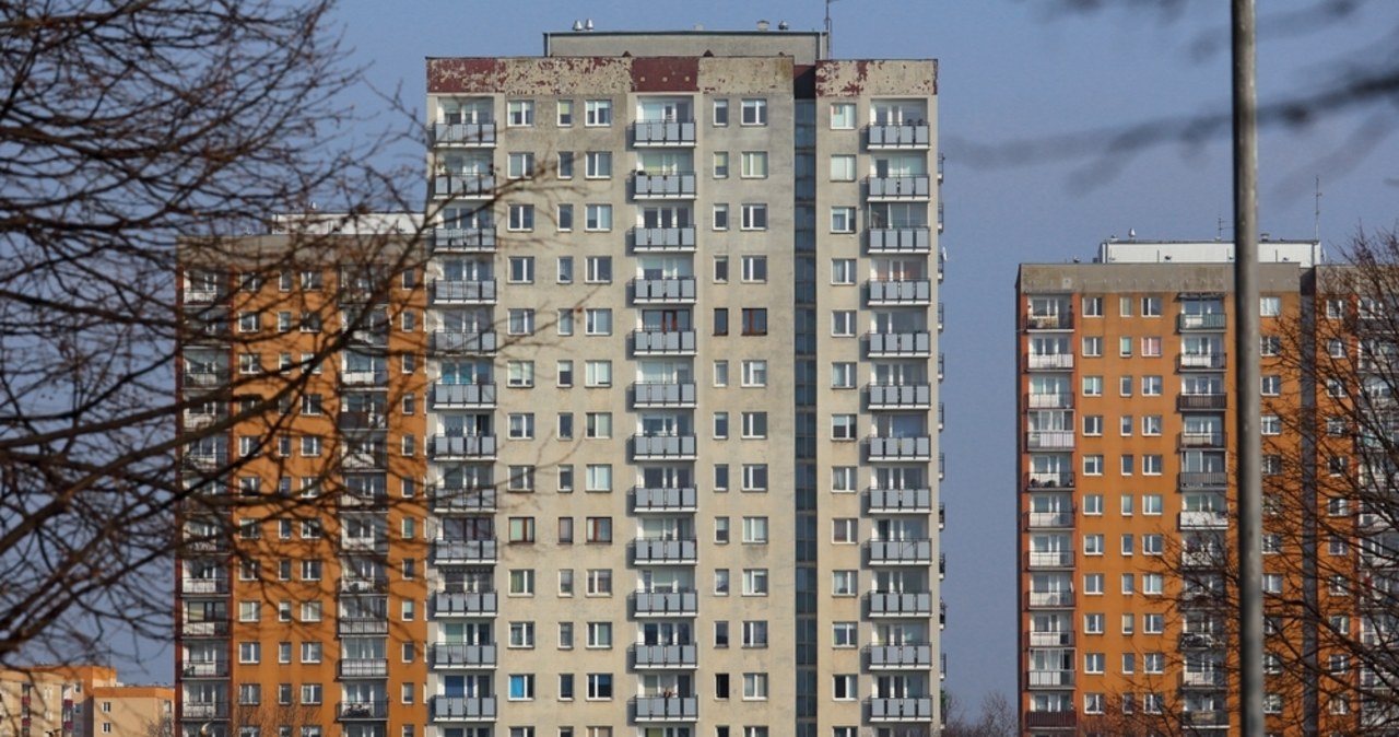 Jak rozpoznać alarm bombowy? W stolicy pojawiły się specjalne instrukcje