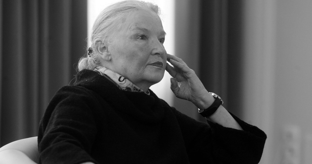 Prof. Jadwiga Staniszkis nie żyje