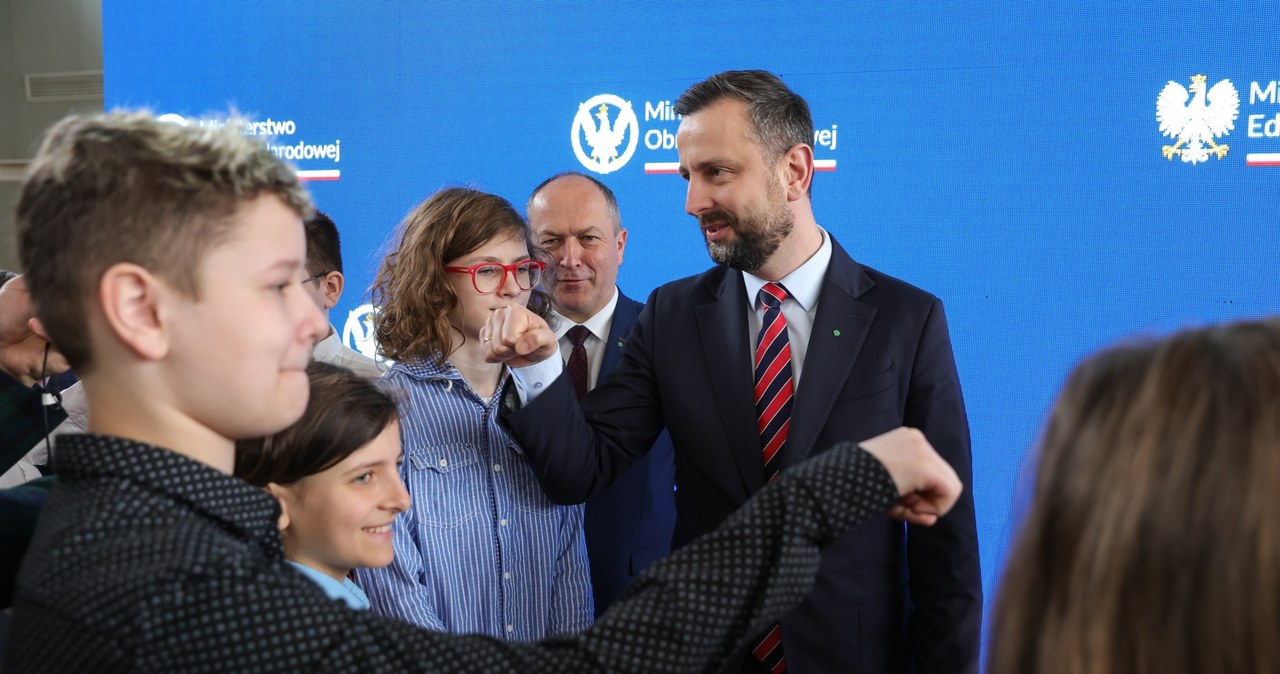 Wojsko na lekcjach w szkołach. Kosiniak-Kamysz: Musimy być gotowi