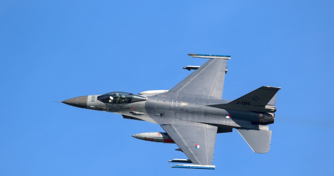 Holandia: Trzy dodatkowe F-16 do szkolenia ukraińskich pilotów