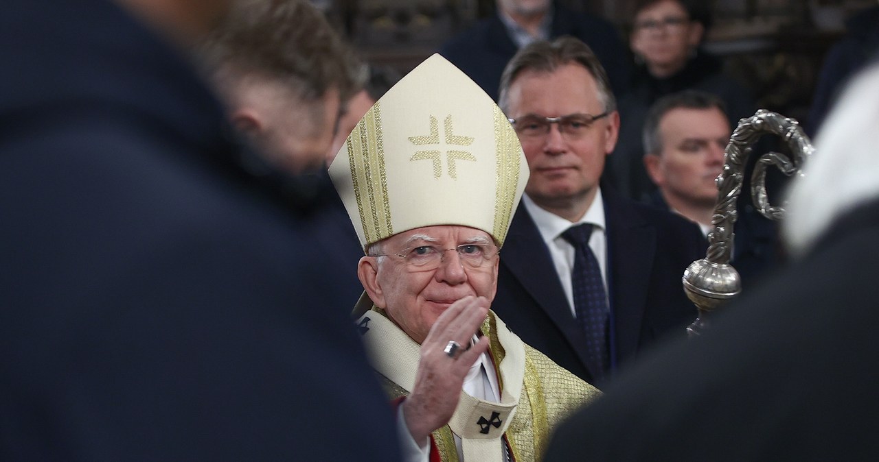 Abp Jędraszewski: Żadne poczęte dziecko nie jest częścią matki