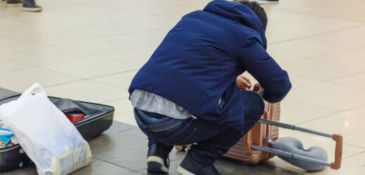 Koniec z nerwowym wykładaniem elektroniki i płynów na taśmy? Rewolucja na lotnisku w Balicach