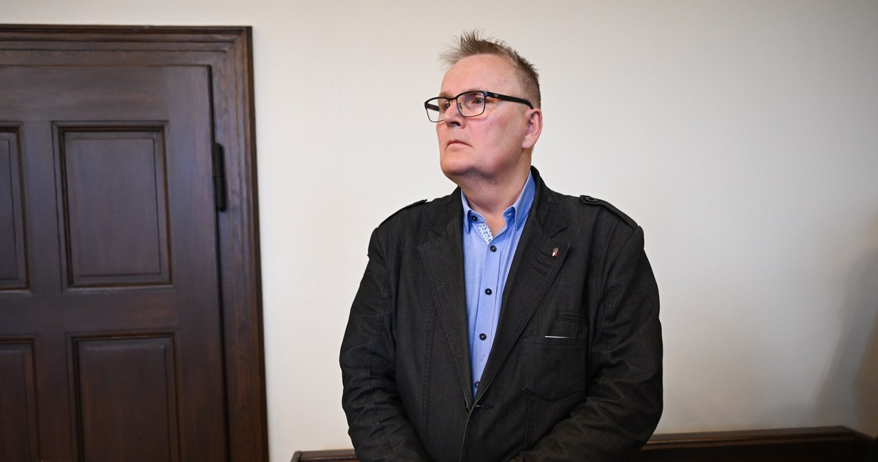 Były senator skazany na więzienie za znęcanie się nad psem
