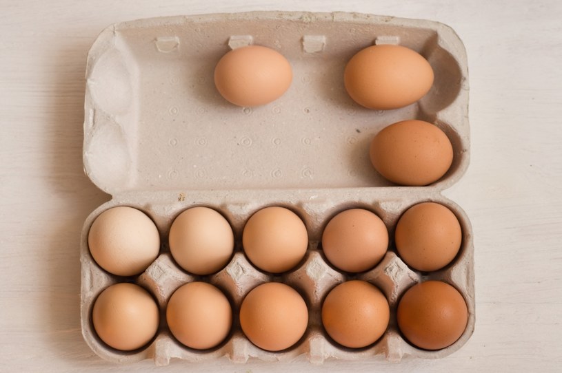 Gdzie wyrzucić opakowanie po jajkach? Polacy wciąż nie wiedzą