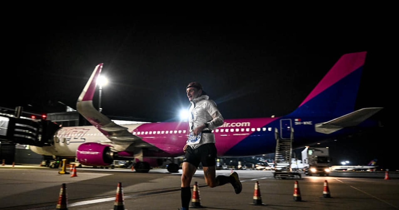 Najlepsi wygrali III Nocny Duathlon w Porcie Lotniczym Gdańsk