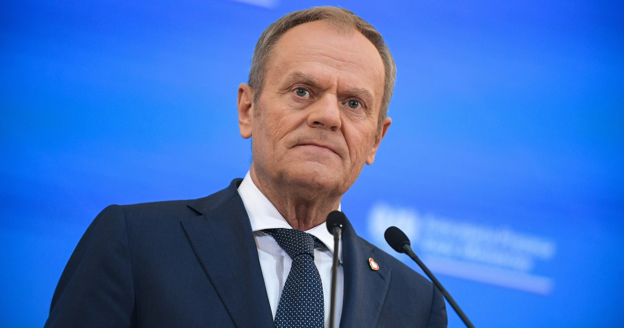 Afera w Orlenie. Tusk reaguje na doniesienia mediów, Obajtek odpowiada