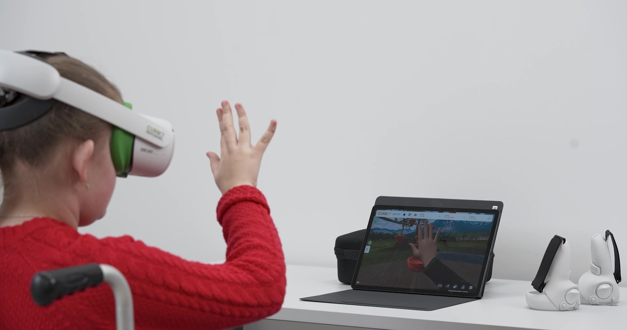 Okulary VR i laboratorium ruchu. Jak wykorzystuje się nowoczesną technologię w rehabilitacji?