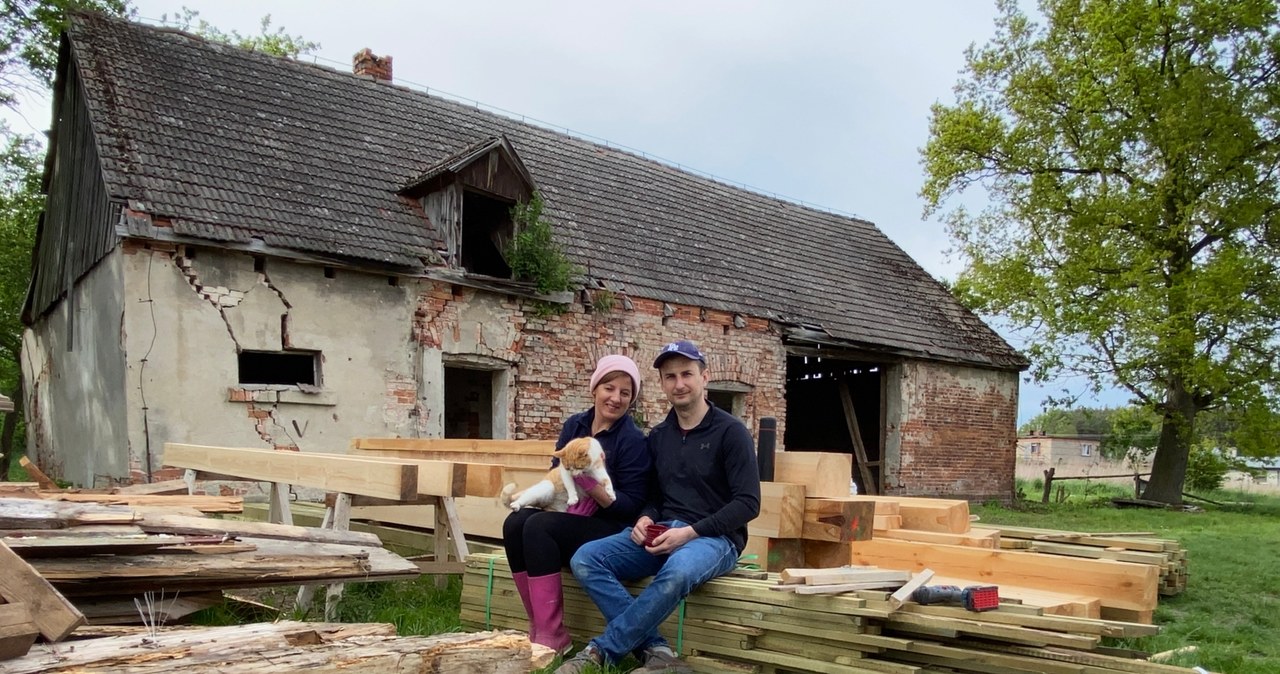 ​”Stary dom wymaga kompromisów”. Magda i Wojtek o remoncie „Ruderki”