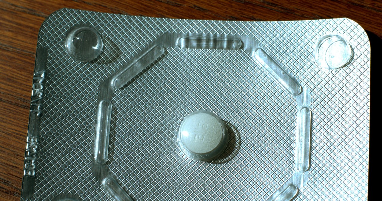 ​Niezrozumiały „plan B”, czyli rząd omija i prawo, i prezydenta