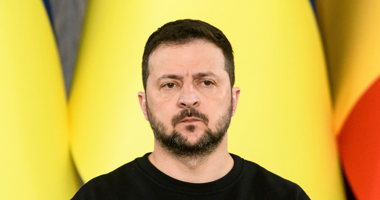 Zełenski w orędziu wielkanocnym: Bóg na ramieniu ma szewron z ukraińską flagą