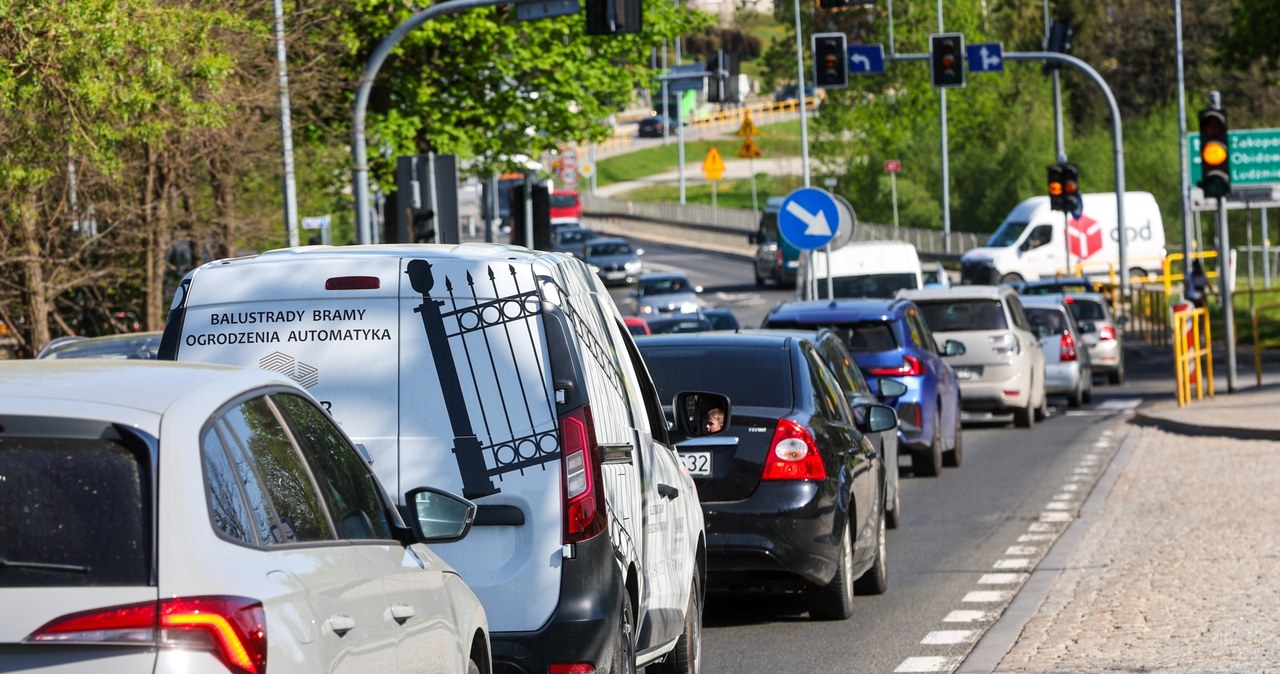 Gigantyczne korki na zakopiance. Trwają powroty z majówki
