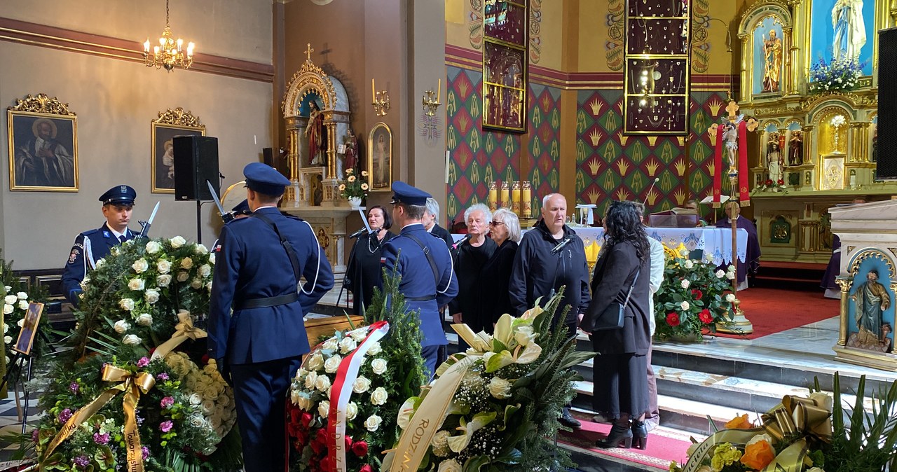 Pogrzeb Krzysztofa Czarnobilskiego. Cenionemu lekarzowi hołd oddali artyści Piwnicy pod Baranami