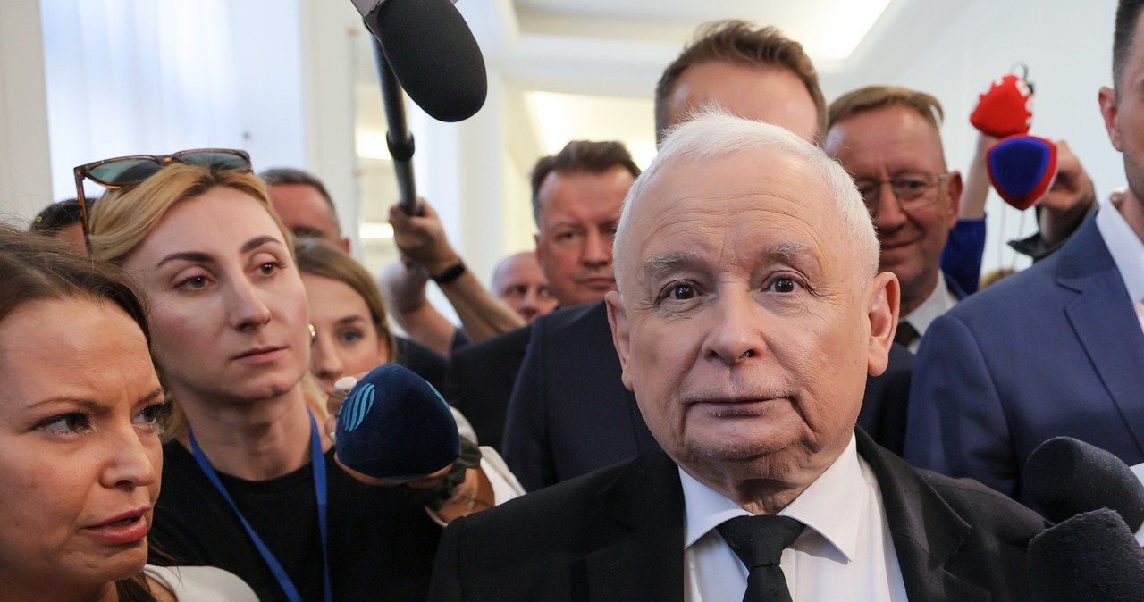 Tusk mówił o „rosyjskich wpływach” za rządów PiS. Kaczyński odpowiada