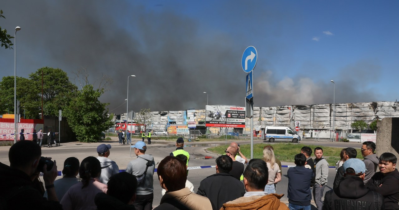 Pożar centrum handlowego w Warszawie. Co z pomocą dla najemców?