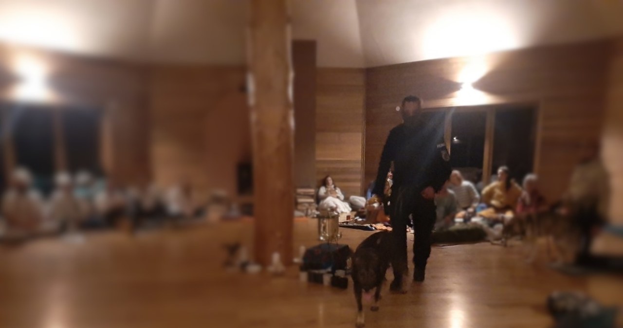 Policjanci przerwali narkotyczną ceremonię. „Szaman” aresztowany