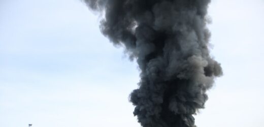 ​Pożar w Siemianowicach ugaszony po 8 dniach. Dwa wątki w śledztwie