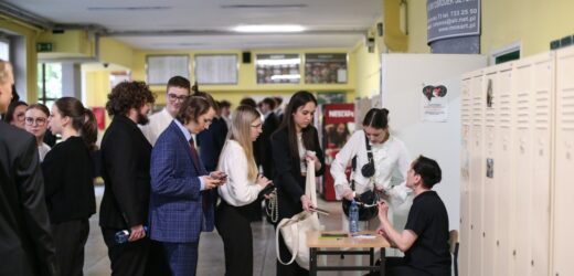 ​Dziś matury na poziomie rozszerzonym z polskiego i języków mniejszości narodowych