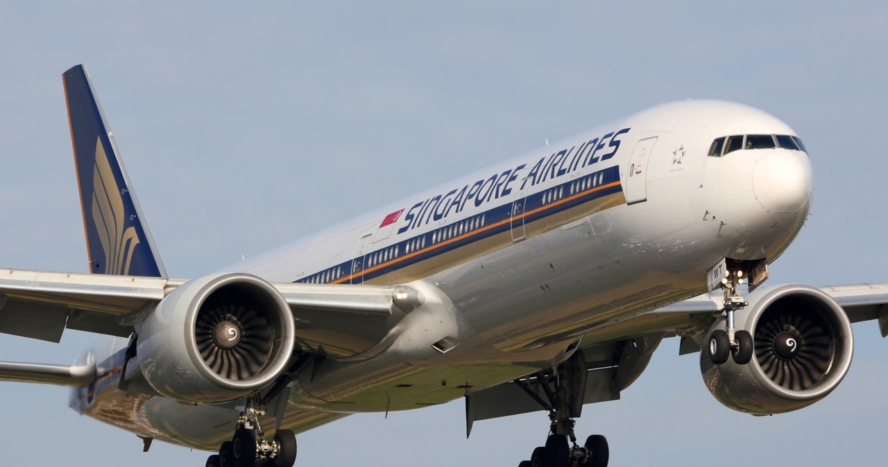 Samolot wpadł w turbulencje. Nie żyje jedna osoba, są ranni