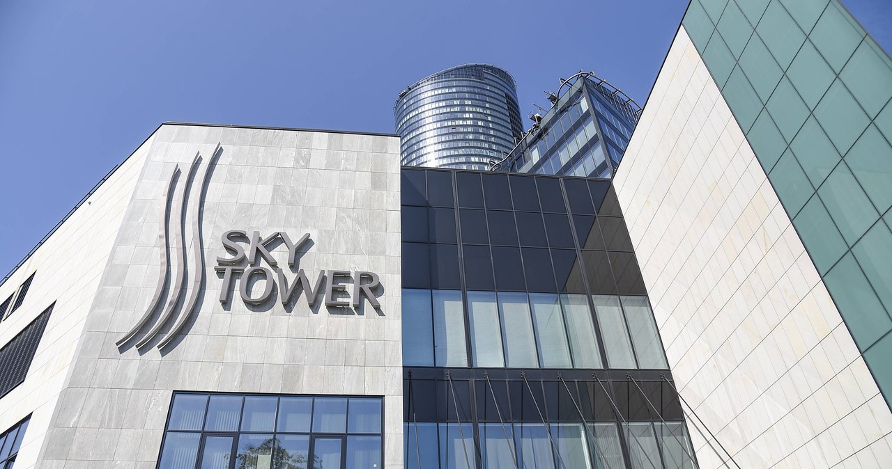 Zadymienie we wrocławskim Sky Tower. Ewakuowano ponad 650 osób