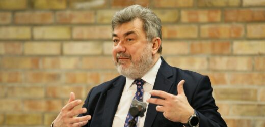 Europoseł PiS znęcał się nad partnerką? Jest reakcja partii