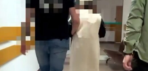 „Rodzinny biznes” przerwany przez policjantów. Matka i syn oszukiwali seniorów