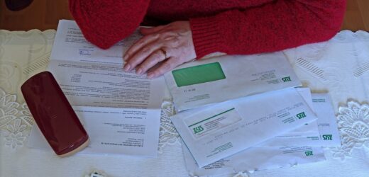 31 maja mija ważny termin. Osoby dorabiające muszą o nim pamiętać