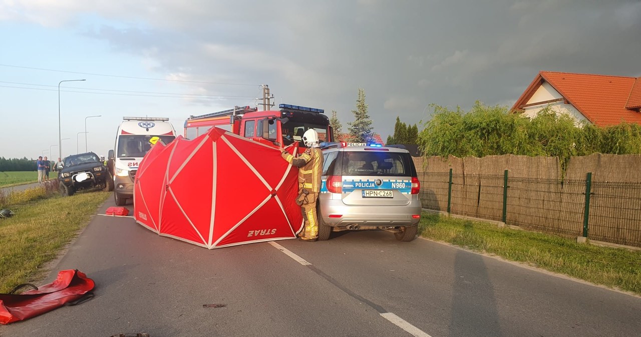 Motocyklista zderzył się z radiowozem. Tragedia w gminie Chojnice