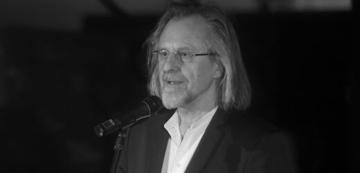 Pogrzeb Jana A.P. Kaczmarka w Krakowie. Podano szczegóły uroczystości