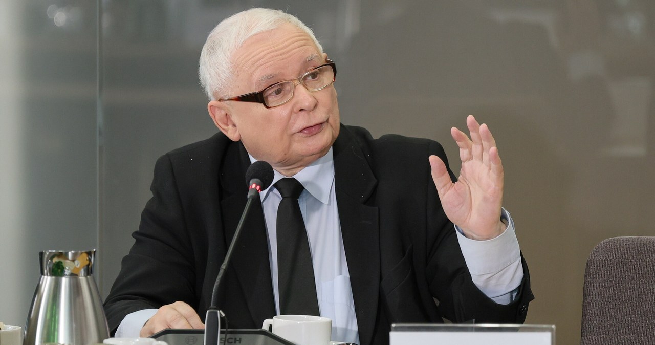 Jarosław Kaczyński zeznaje przed komisją ds. wyborów kopertowych [RELACJA]