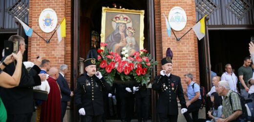 Pielgrzymka mężczyzn do Piekar Śląskich. „Kościołowi byłoby łatwiej, gdyby odpuścił”