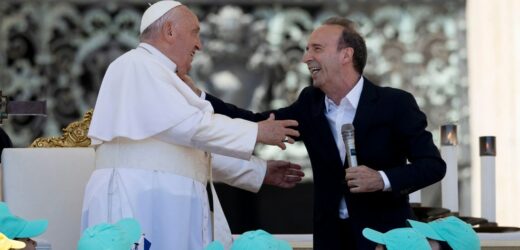 „Razem z papieżem stworzymy szeroką koalicję”. Benigni u Franciszka
