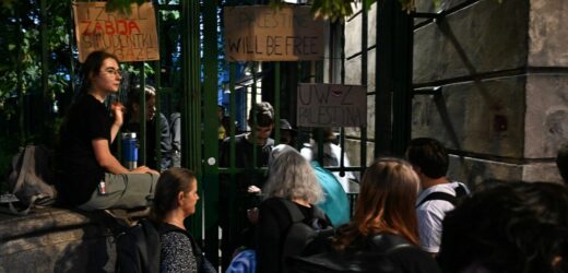 Kolejna noc protestu studentów. Chodzi o współpracę UW z Izraelem