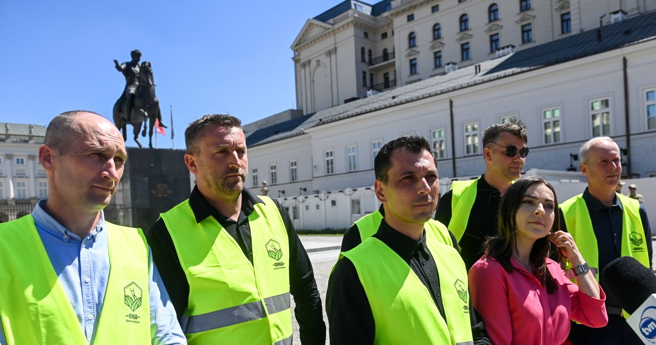 Prezydent spotkał się z rolnikami. Podjął decyzję