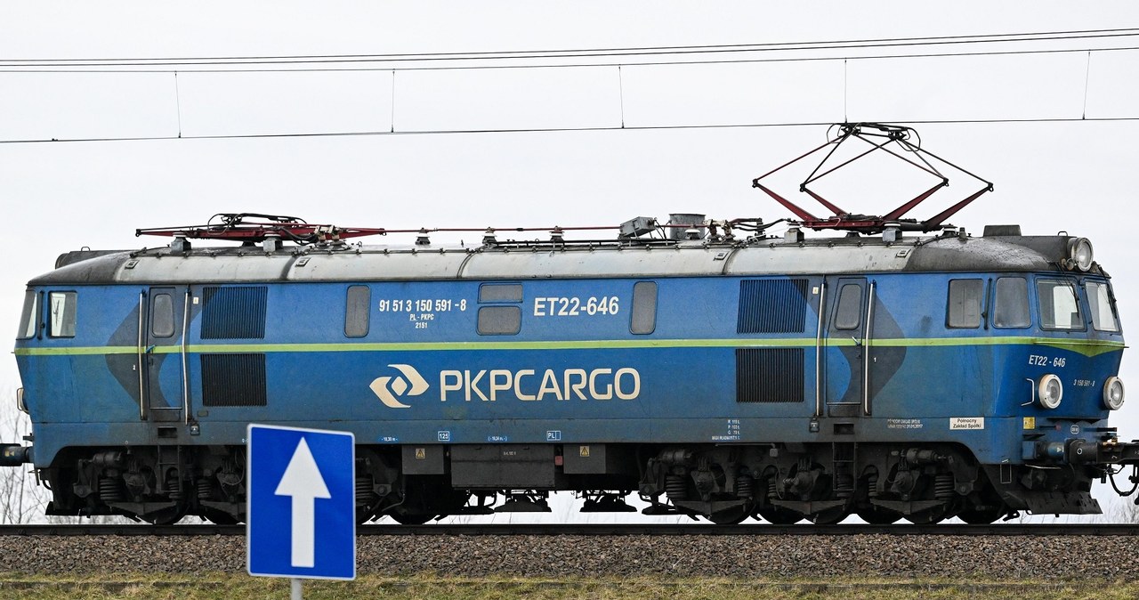 Drastyczna decyzja w PKP Cargo. Dotyczy nawet 30 proc. pracowników