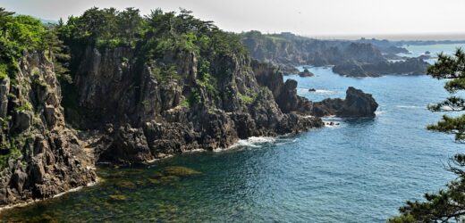 Eskalacja konfliktu o wyspy Senkaku. Japonia alarmuje ws. obecności chińskich statków