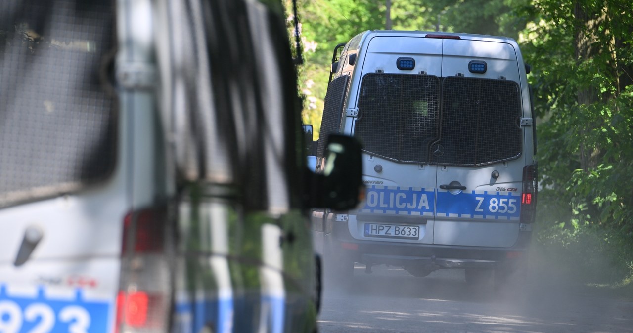 W pobliżu Zespołu Szkół w Libiążu padły strzały. Zatrzymano trzech mężczyzn