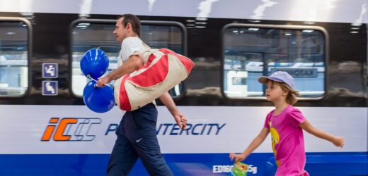 Specjalna akcja PKP Intercity. Bezpłatne przejazdy dla dzieci